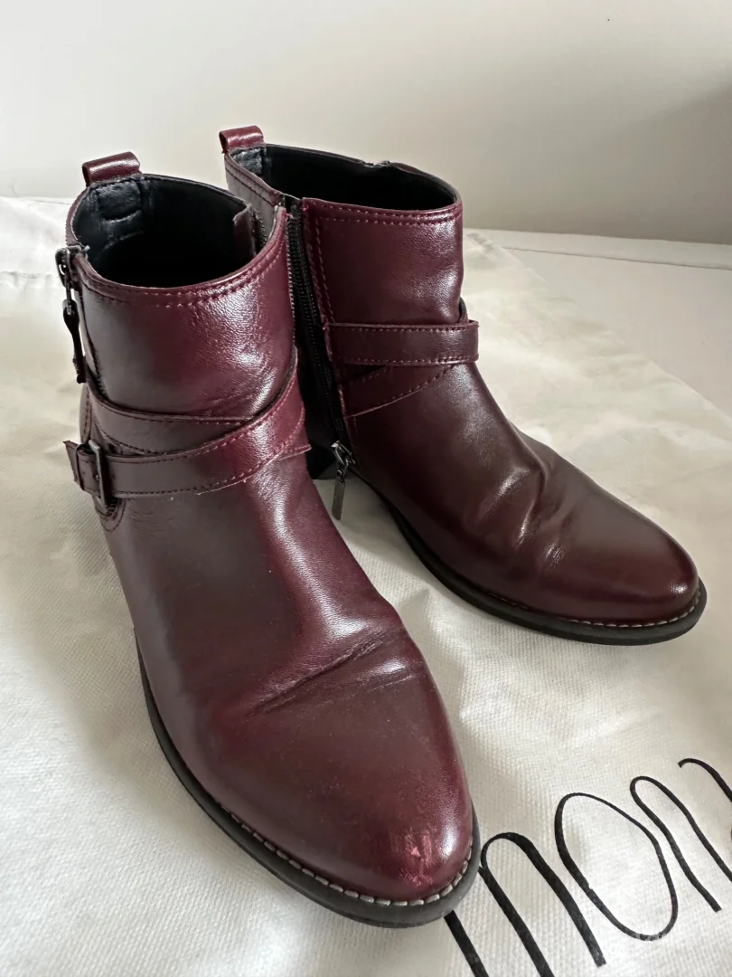 MEDICUS bordo kožne gležnjače (39) – Udobne i očuvane