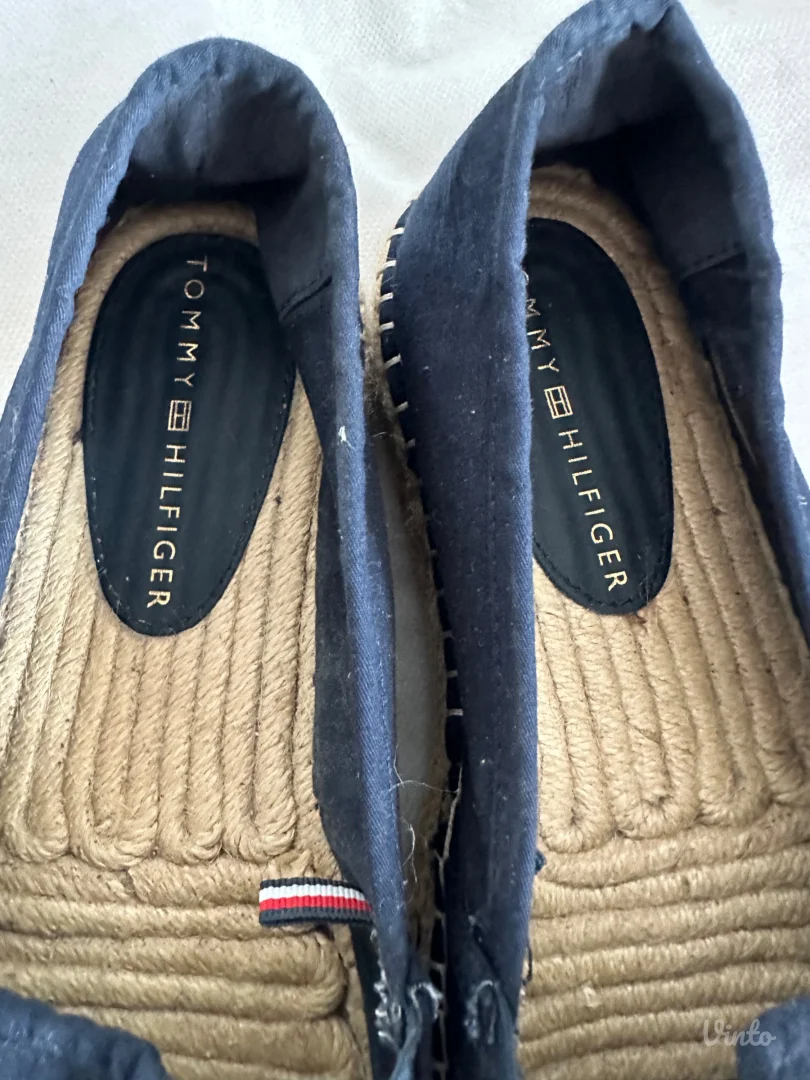 Tommy Hilfiger espadrile (39) – Teget – Kao nove