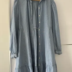 C&A prugasta košulja-haljina (40) – Bukvalno kao nova