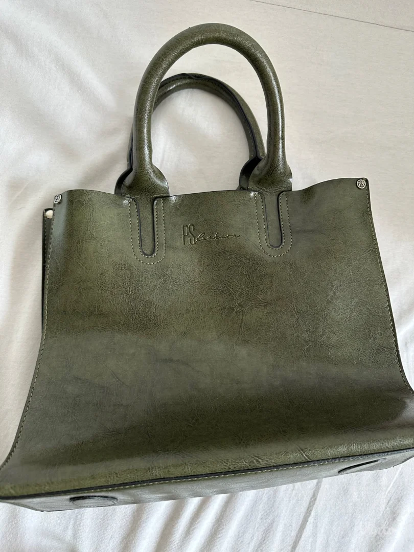 P.S. Fashion maslinasta torba – Oil wax efekat – Kao nova