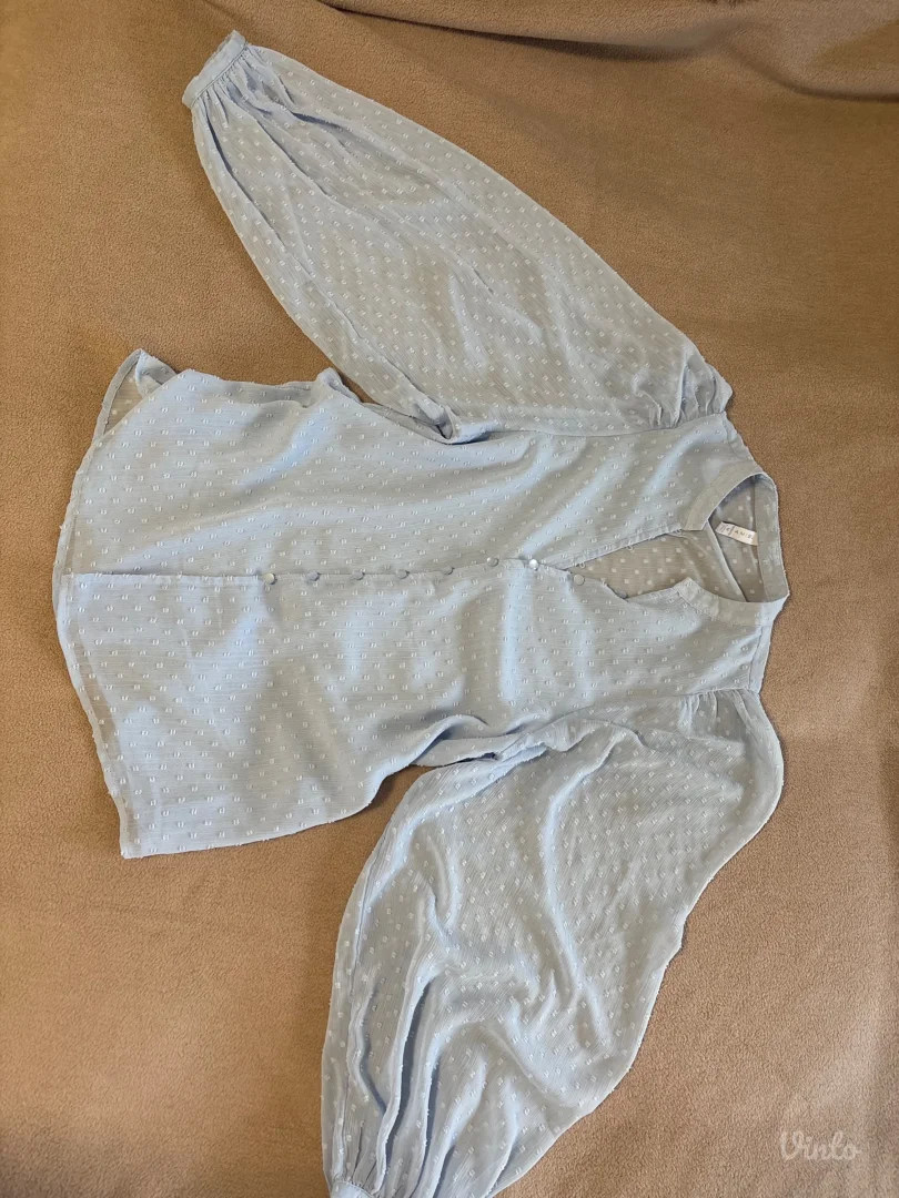 Košulja sa velikim rukavima