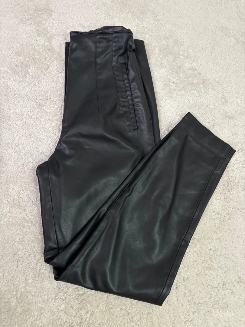 Zara “kožne” pantalone