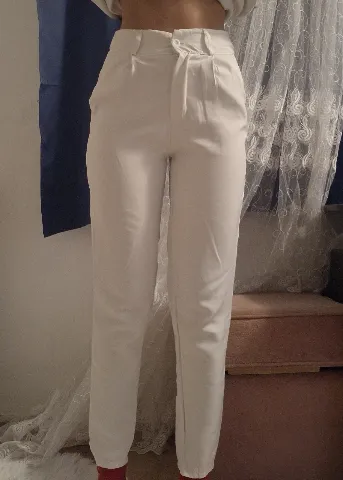 Bele pantalone