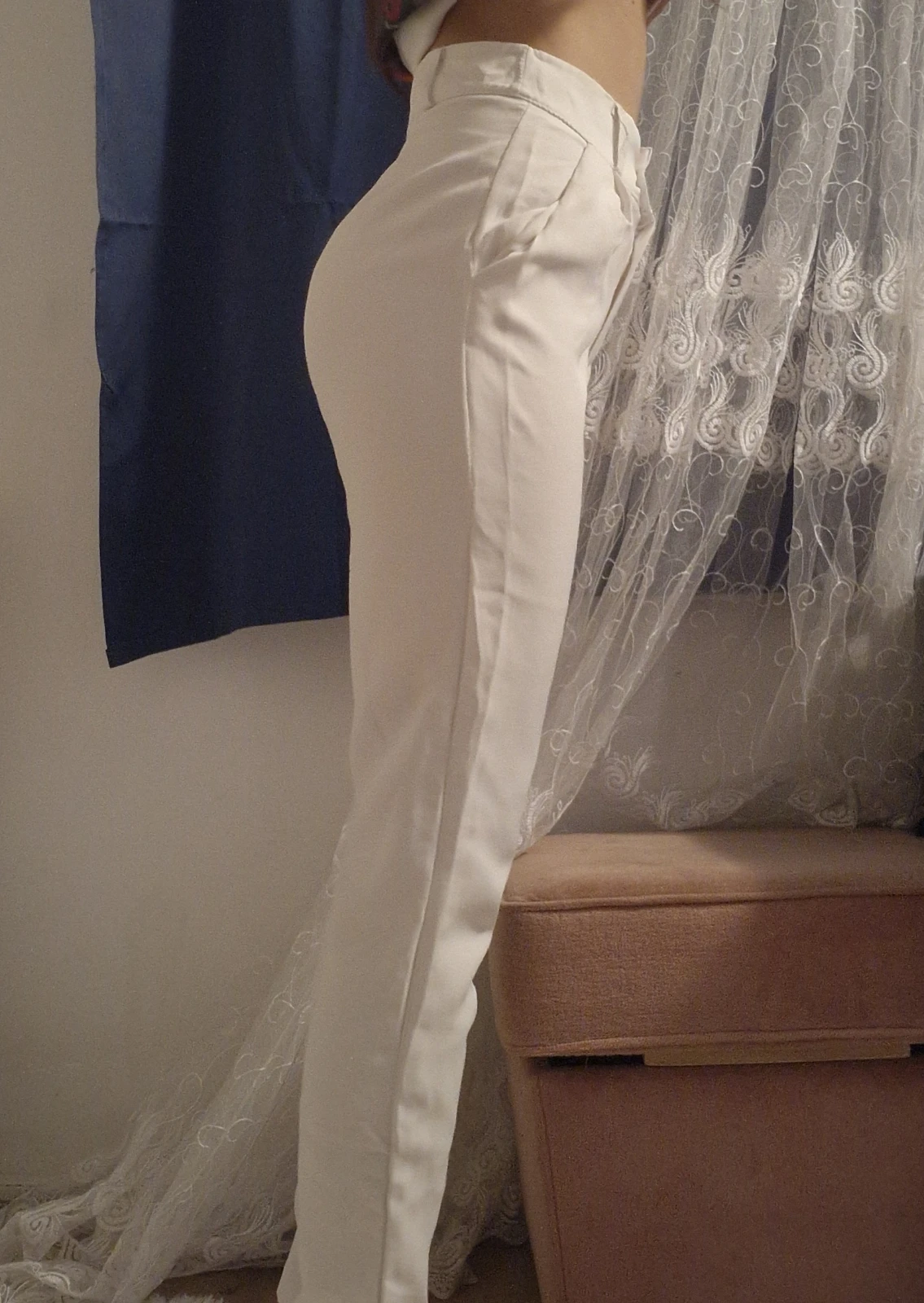 Bele pantalone
