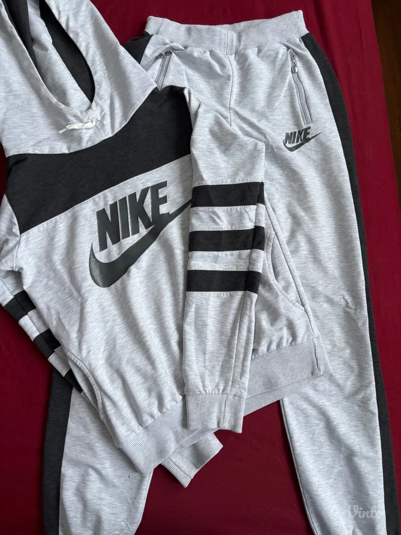 Nike komplet trenerka