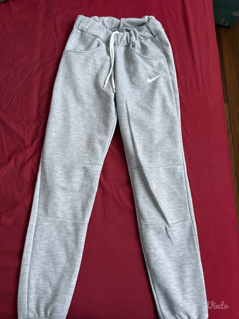 Nike komplet trenerka