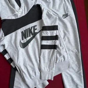 Nike komplet trenerka