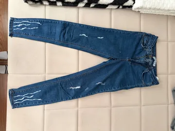 Skinny jeans