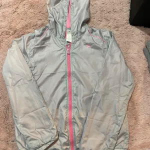 Decija jaknica, suskavac