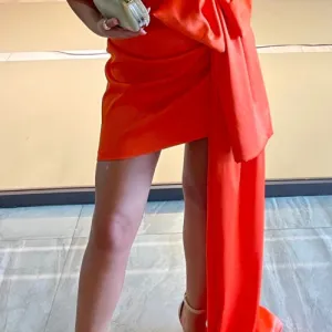 Elegantna unikatna haljina