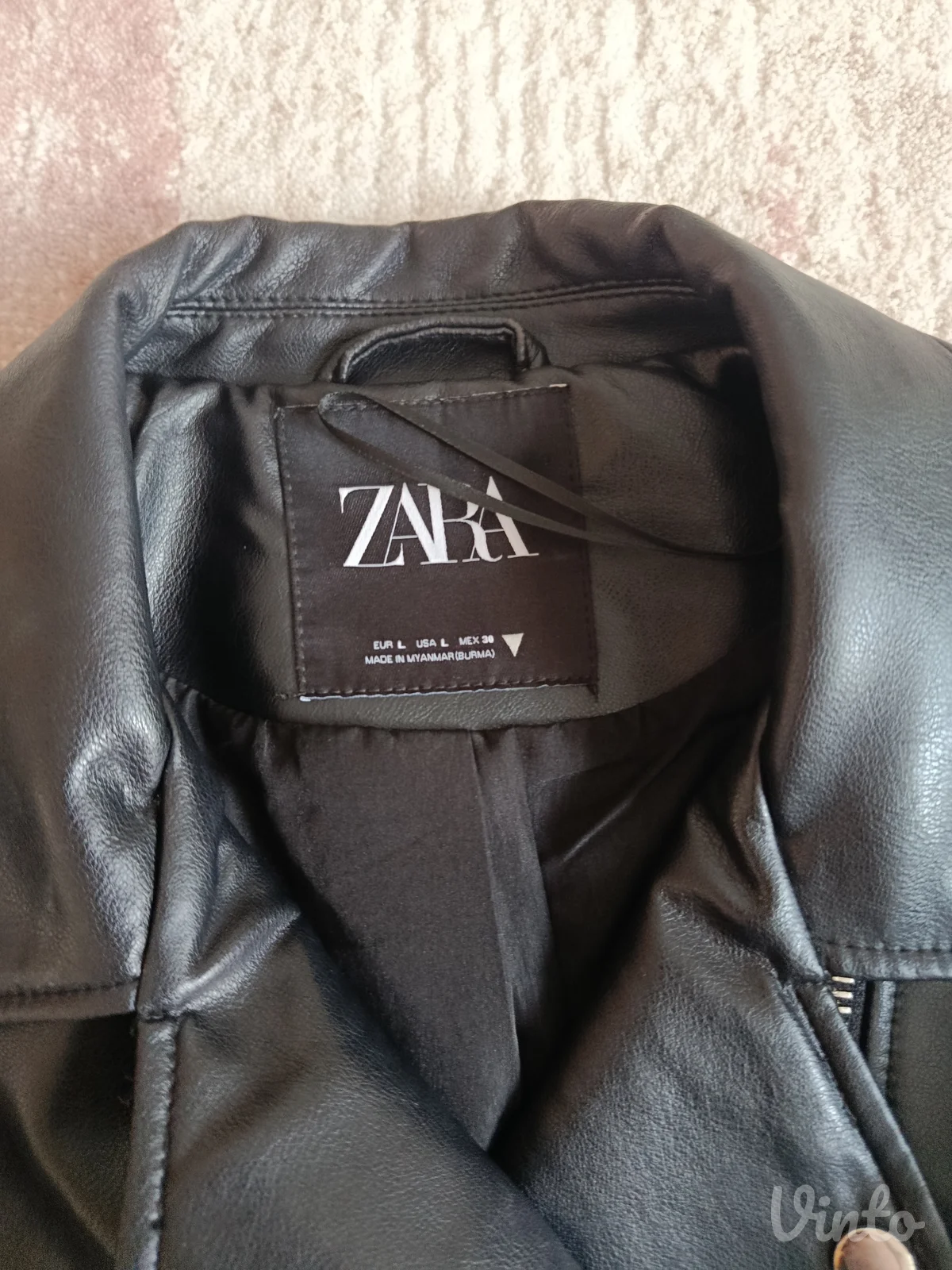 Zara jakna od veštacke kože