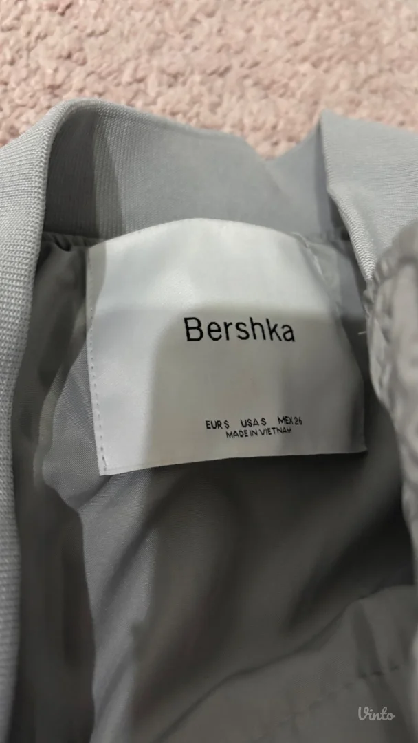 Bershka jakna