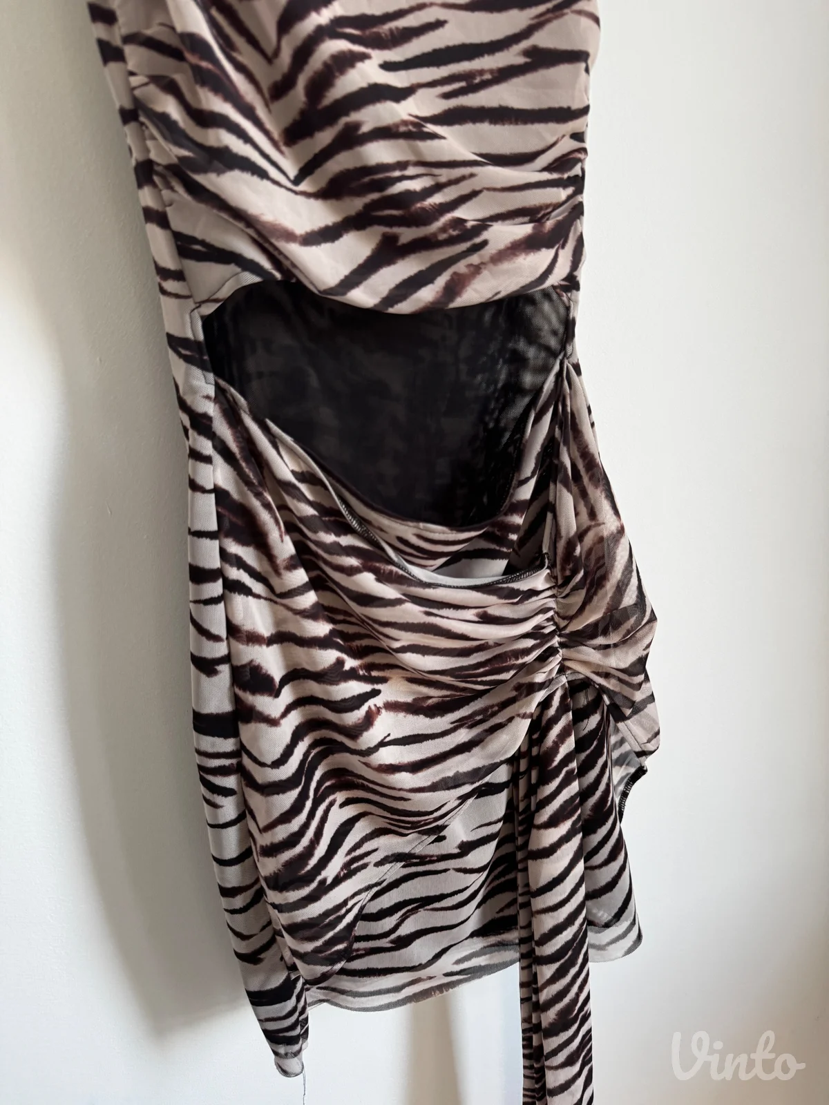 Zara mini haljina