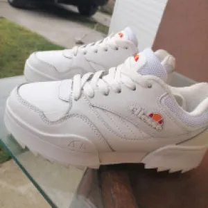 Ellesse patike