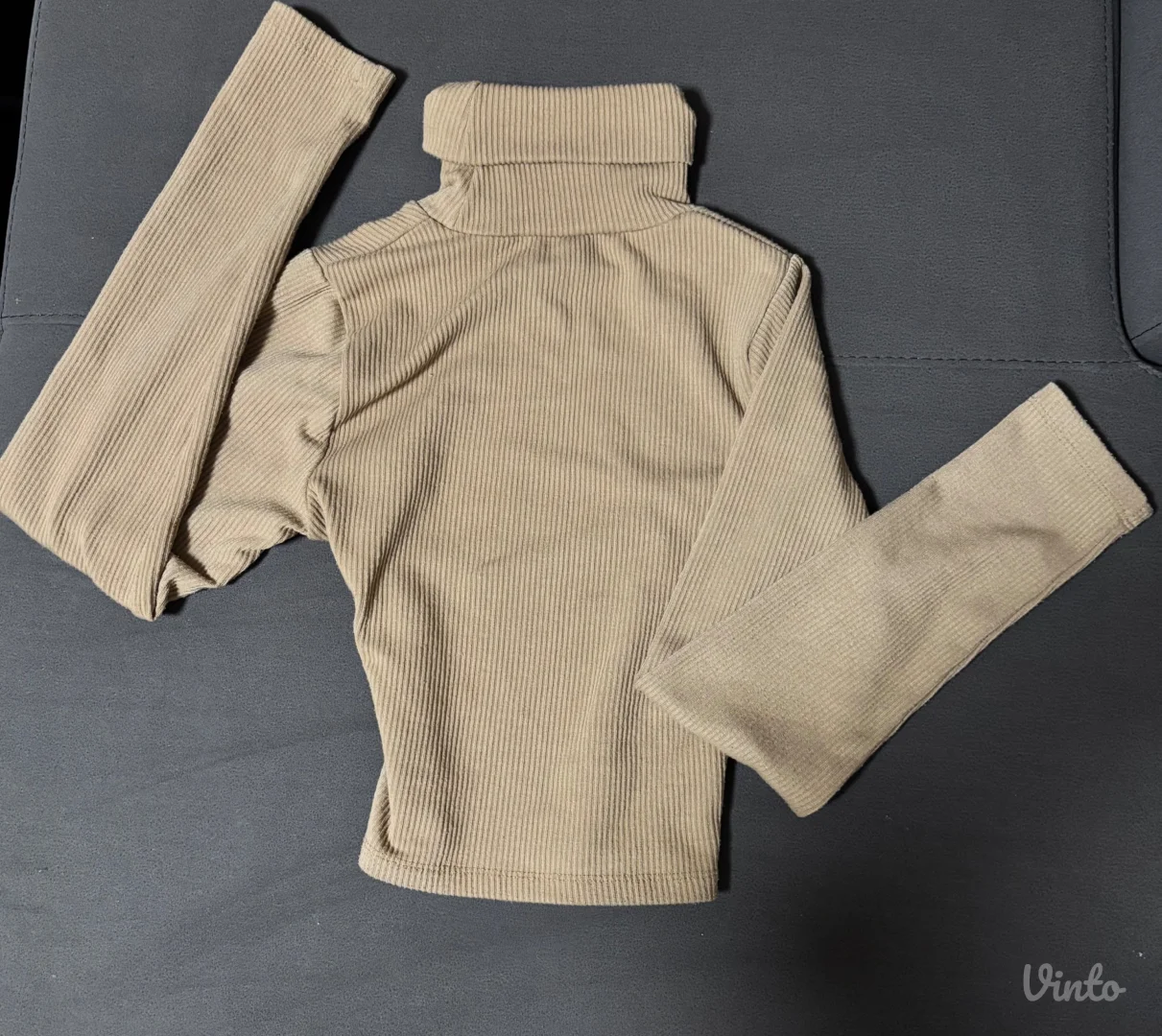 Vool Style bež crop rolka