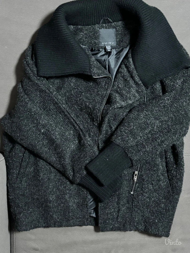 Amisu topla siva jakna sa vunenom kragnom (38)