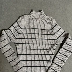 Prugasta rebrasta rolka - NOVO (S/M)