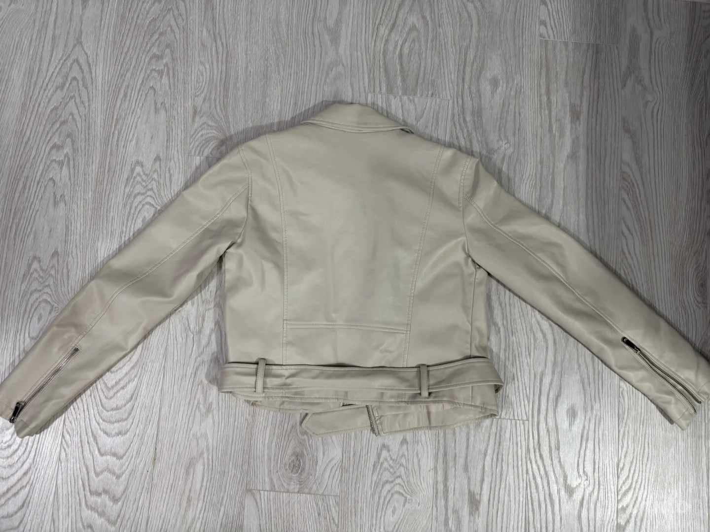 LC Waikiki kozna jakna