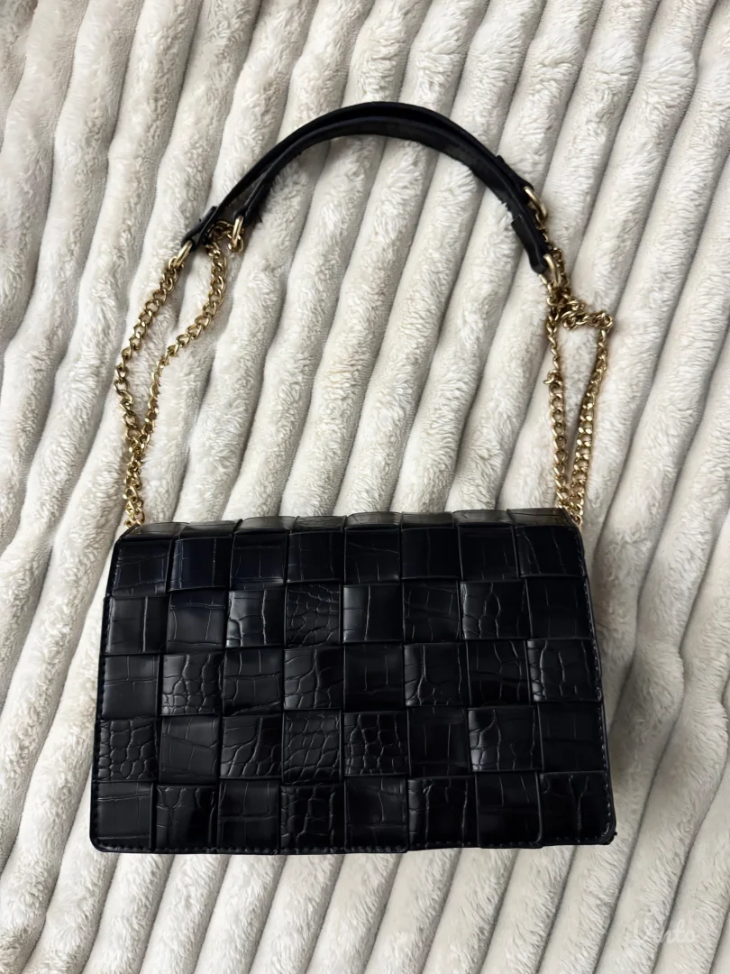 Crna torba, Zara model