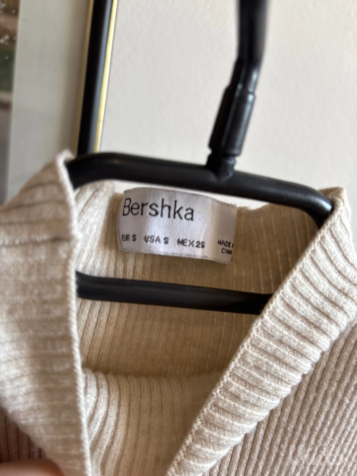 Bershka bež haljina