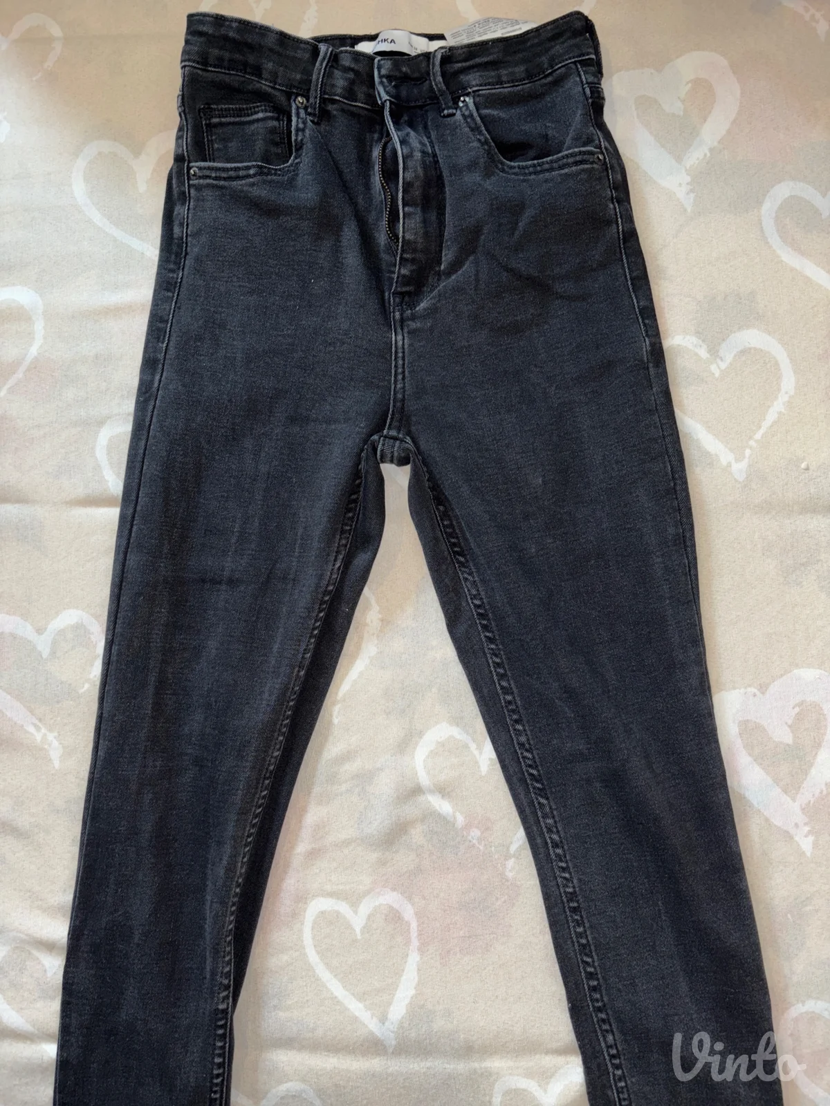 Crne Bershka farmerke