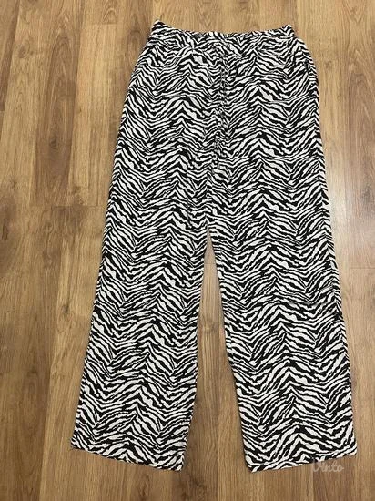 ZARA pantalone