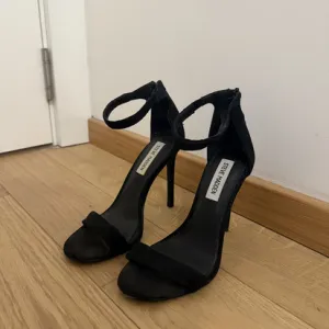 STEVE MADDEN sandale