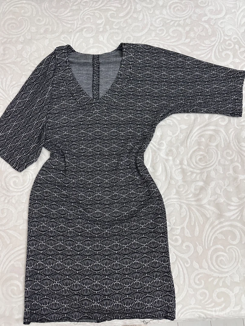 Kratka haljina mis rukava