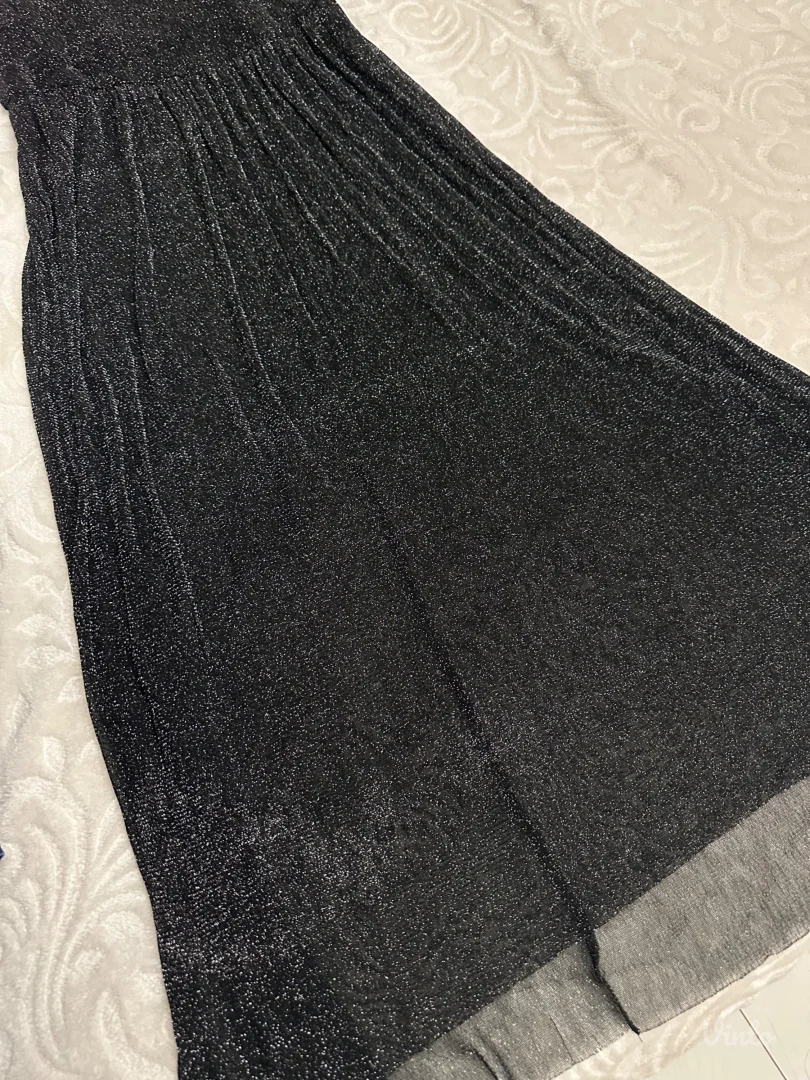 Providna sljokicava haljina