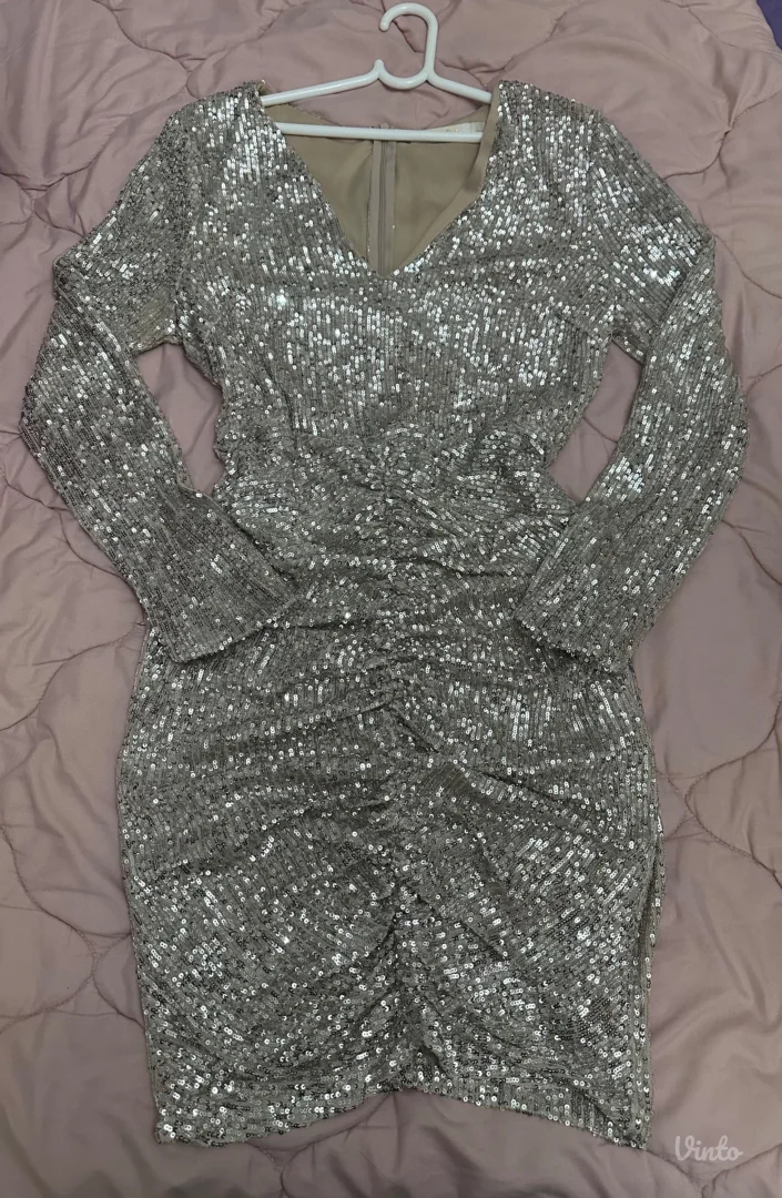 Haljina sa sljokicama