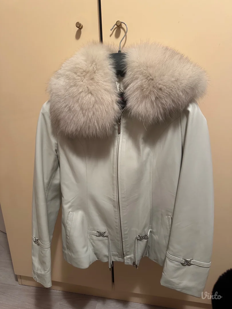 Kozna jakna sa krznom