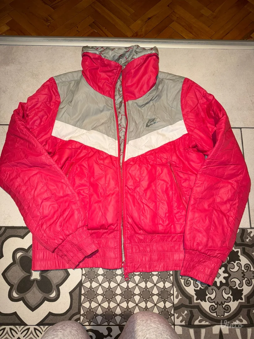 Nike jakna sa dva lica