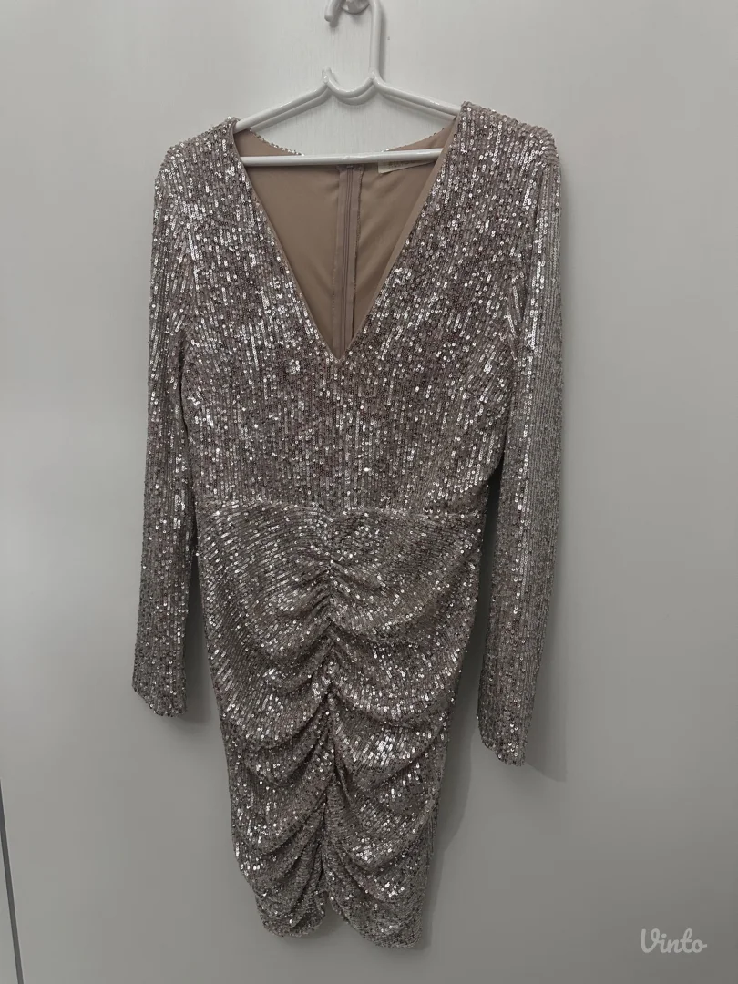 Haljina sa sljokicama