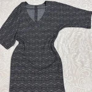 Kratka haljina mis rukava