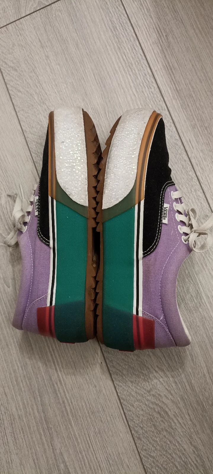 VANS 40