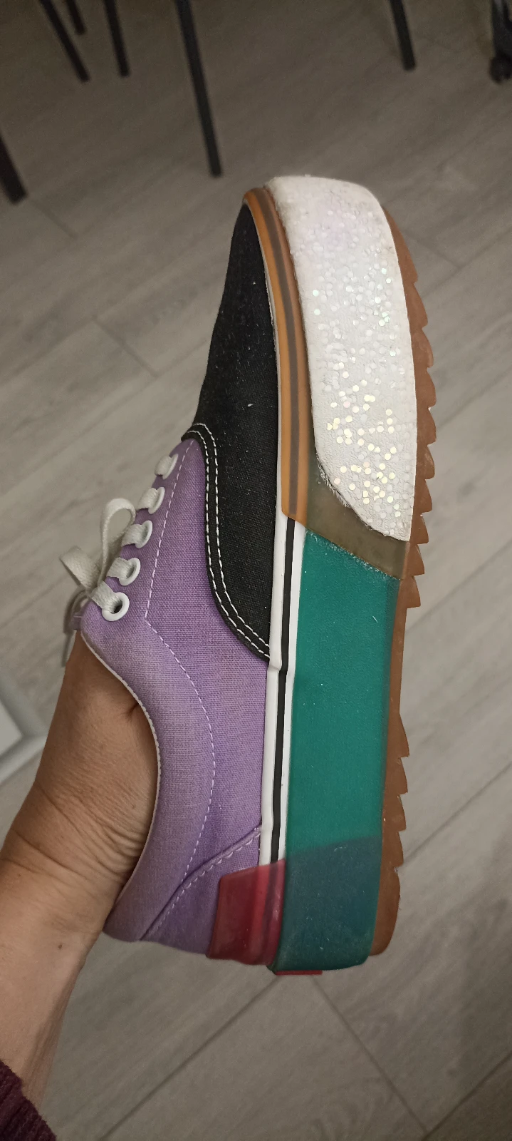 VANS 40