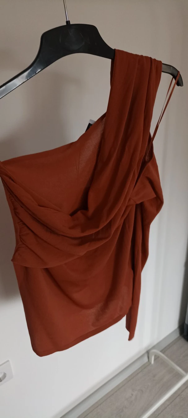 ZARA *NOVO* L