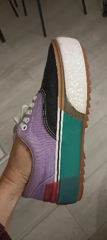 VANS 40