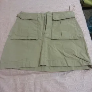 Zara safari mini suknja