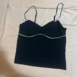 Zara Crna bodi majica