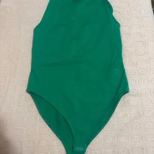 Bodi bez rukava