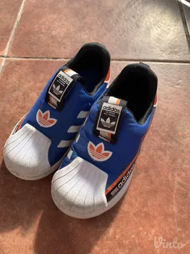 Adidas патике број 26