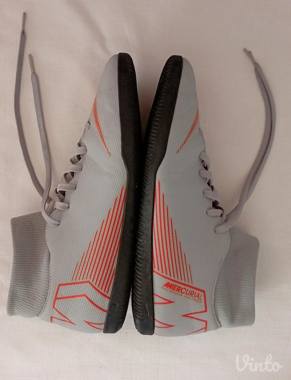 Original Nike Mercurial Superfly 6 Club IC – muške patike za fudbal, broj 44.5