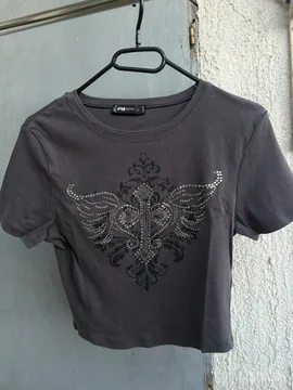 y2k crop top sa cirkonima
