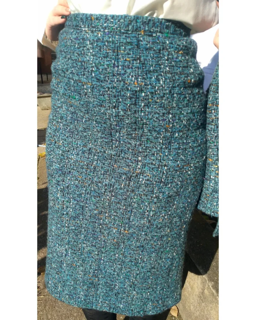 MODNA KONFEKCIJA ZAGREB — vintage komplet (blejzer + suknja)