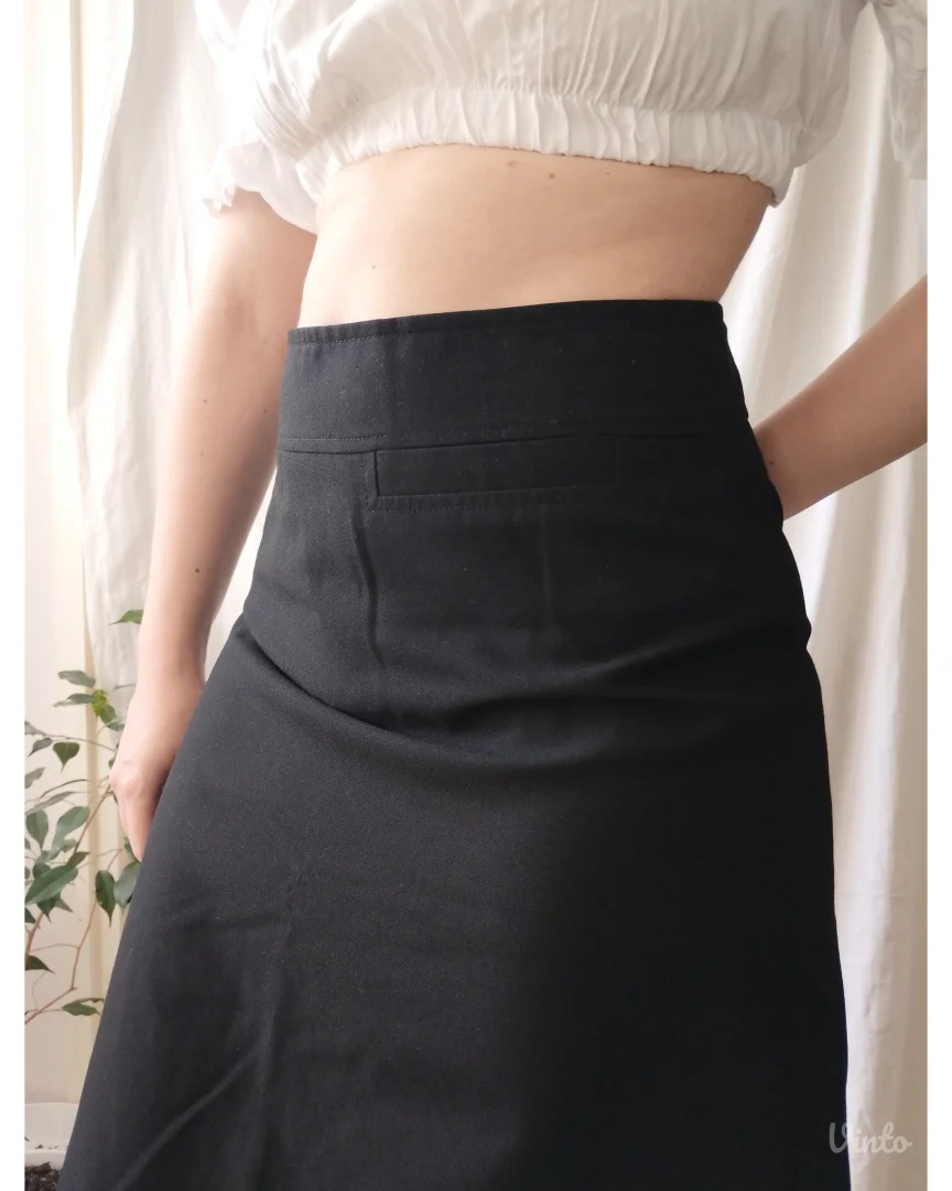 Zero Basic crna suknja