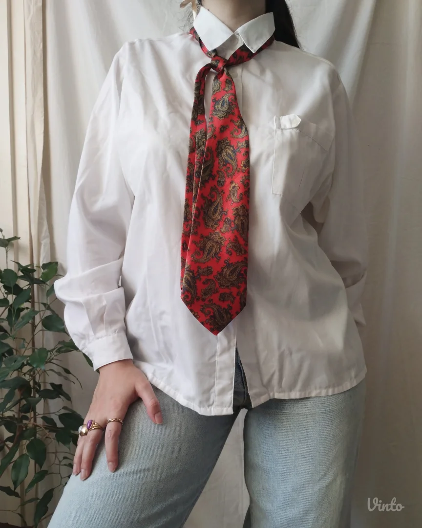 Oversized bela košulja