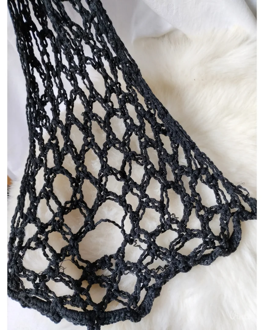 Mrežasti šal / ešarpa sa srebrnim nitima