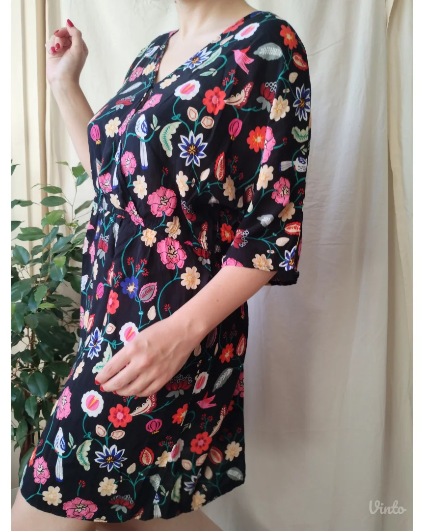 MONOPRIX femme cvetna kratka haljina