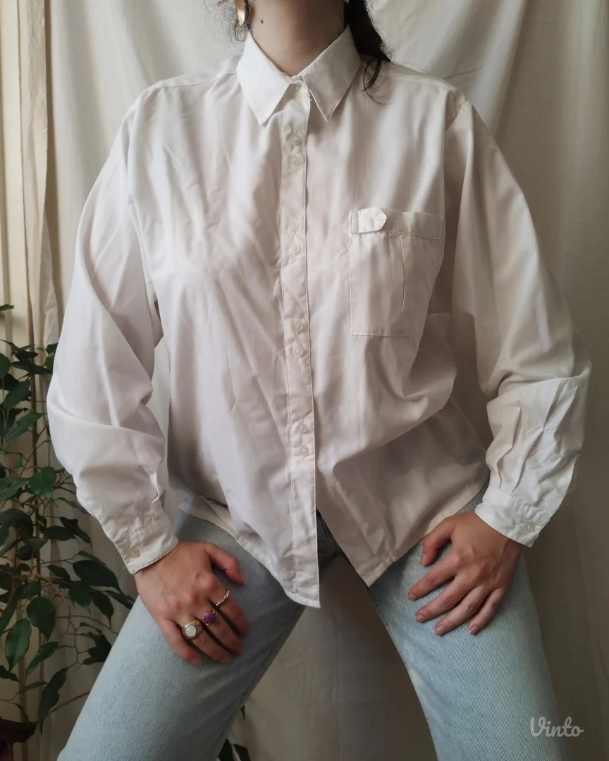 Oversized bela košulja